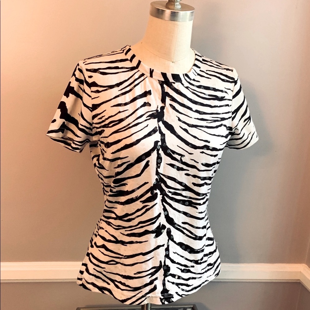 Karen Kane zebra print short sleeve top with sequin accents size Small